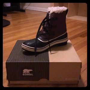 Adorable waterproof Sorels